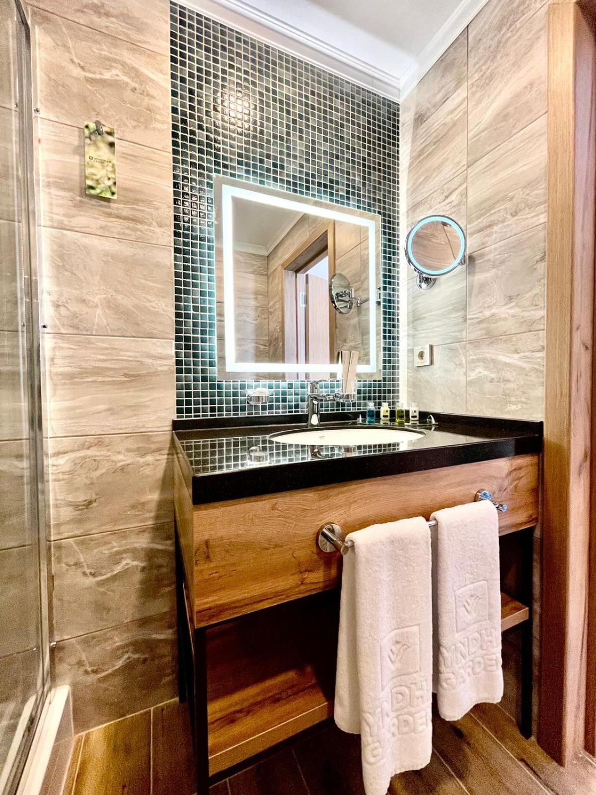 Hotel Wyndham Garden Burabay Habitación foto